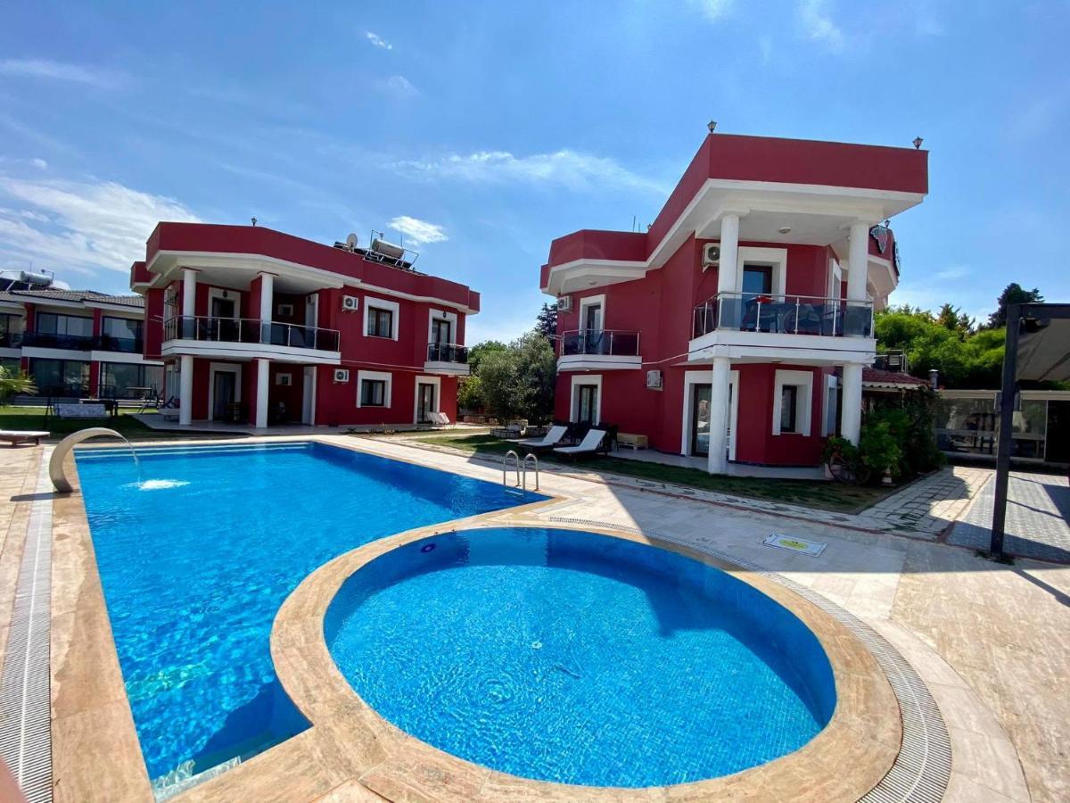 Cilek Butik Hotel เซสเม ภายนอก รูปภาพ